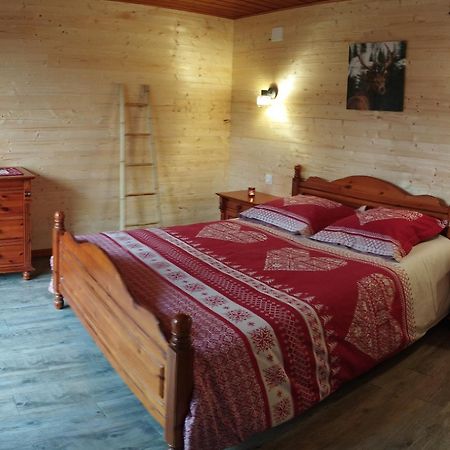 Muhlbach-sur-Munster Chalet Au Bois Des Ecureuils Classe Trois Etoiles. מראה חיצוני תמונה